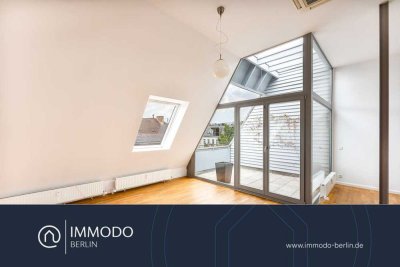 � Fußläufig zum Schlachtensee - hochwertige 4 Zimmer DG Maisonette Wohnung mit West Balkon