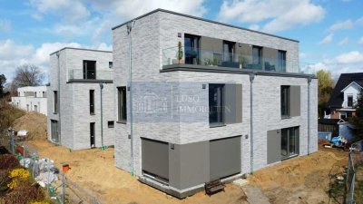Luxuriöser Wohnkomfort trifft Nachhaltigkeit – Moderne DHH in Wedel