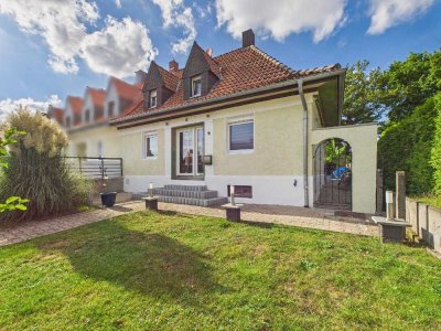 Tradition bewahrt, Zukunft gestaltet - Renoviertes Reiheneckhaus in Heessen