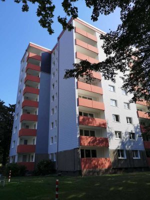 Brunhildenweg 32 schöne 3 ZKB Wohnung im 4. OG