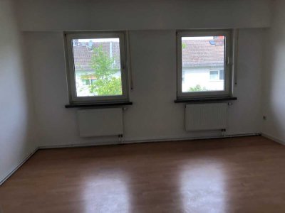 Reihenmittelhaus in Darmstadt mit Garten und Terrasse