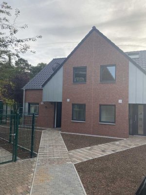 Neubau Haus / Doppelhaushälfte Greven Süd Bj 2024