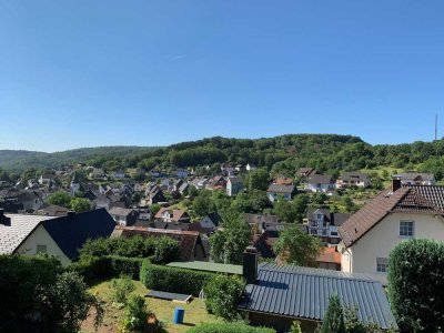 Großzügige 4-Zimmer Wohnung mit Terrasse im EG in Dillenburg-Donsbach