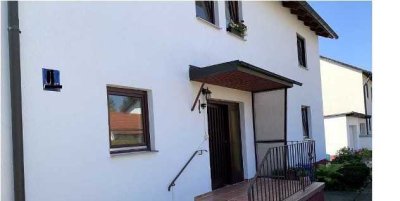 Ruhige 3-Zimmer-Gartenwohnung im 2-Familienhaus in Freimann Südterrasse · Garage · Einbauküche