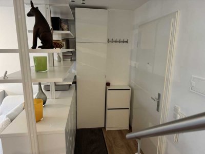 Schöne  2-Zimmer Maisonette-Wohnung möbliert mit  Garten in Solln