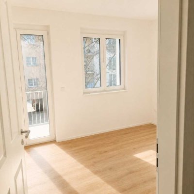 Traumhafte Wohnung mit Balkon, lichtdurchflutet und großzügig in einem Neubau