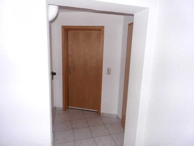 Hübsche teilmöblierte 2 1/2 Zimmer Wohnung zu vermieten
