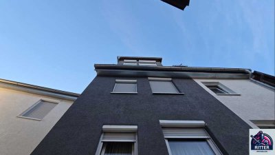 Saniert. Gut Vermietet. Zentral gelegen. Attraktives Mehrfamilienhaus mit 4 Wohnungen