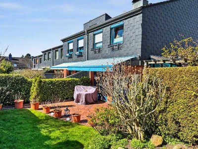Wohnkomfort mit Charakter – Reihenendhaus mit Kamin und Garten in Kiel
