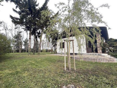 Sehr gepflegter Bungalow in Ruhelage mit wunderschönem Garten -Seibersdorf!