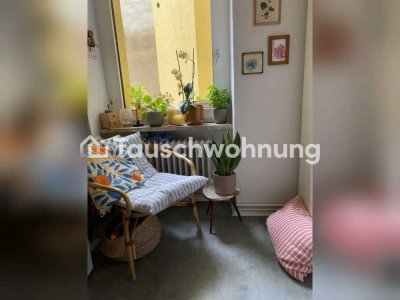 Tauschwohnung: Zentrale Altbauwohnung im Grünen 4 Zimmer