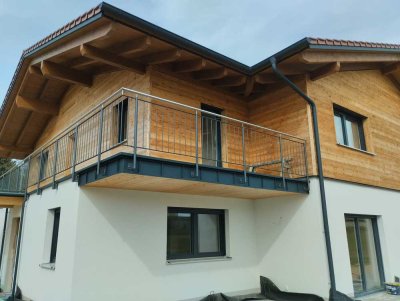 Erstbezug mit Balkon: Schöne 3-Zimmer-Wohnung in Mallersdorf-Pfaffenberg