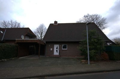 Einfamilienhaus mit Garage in Bad Zwischenahn