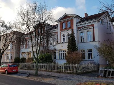 Charmante 3-Zimmer-Altbauwohnung mit Blick auf den Glambecker See