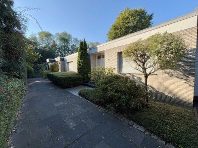 Bungalow im Stadionviertel