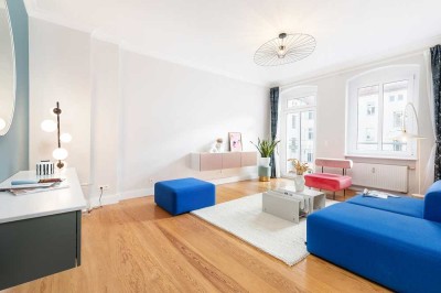 Hufelandstraße: Wunderschöner 3-Zimmer Altbau, Balkon, Fernwärme, E-Effizienz B, maßgefertigte EBK