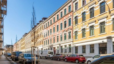 Altlindenau: Stilvolle 3‑Zimmer-Wohnung im sanierten Altbau mit EBK & Gartenmitbenutzung