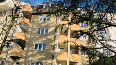Helle 1,5-Zimmer-Wohnung mit Balkon in Frankfurt Bornheim
