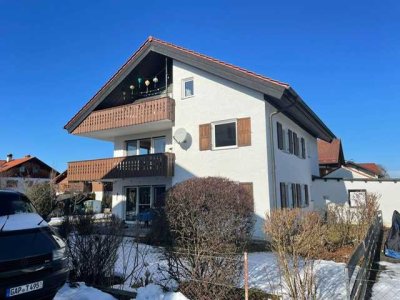 Helle 3-Zimmer-Wohnung mit Balkon und Garage in Uffing am Staffelsee