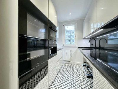 Erstbezug nach Sanierung – Hochwertige 3-Zi.-Wohnung mit exklusiver Einbauküche