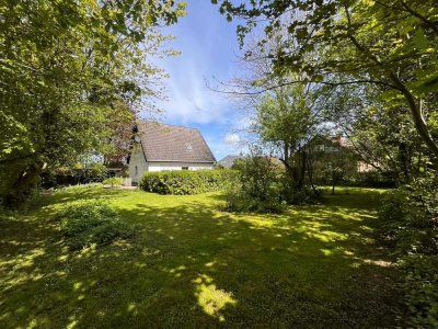 Einfamilienhaus in ruhiger Sackgassenlage mit großem Garten