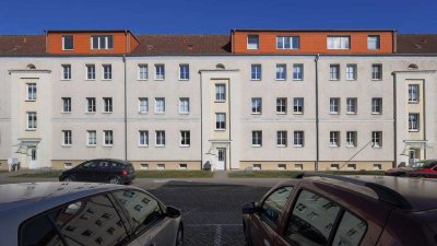Modernisierte 2-Zimmerwohnung im Erdgeschoss in der Innenstadt von 17033 Neubrandenburg