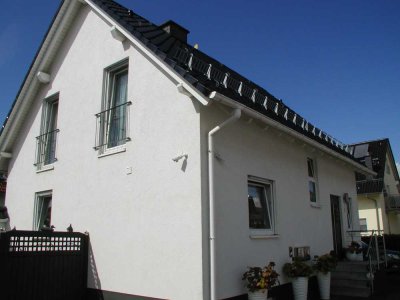 Ruhige, helle 2-Zimmer-Wohnung in Raunheim zu vermieten