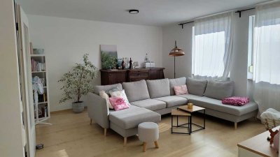 Ansprechende 3-Zimmer-Wohnung mit EBK und Balkon in 66123, Saarbrücken