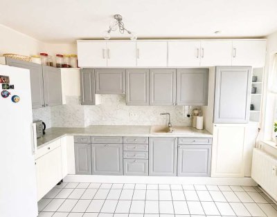 Helle 3-Zimmer Wohnung im 1. OG mit Balkon in Berlin-Französisch Buchholz