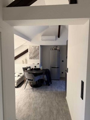 Möblierte 2 Zimmerwohnung in zentraler Lage