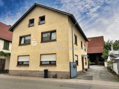 Ein Zuhause mit Seele - großzügige Maisonettewohnung in ehemaligem Hofanwesen