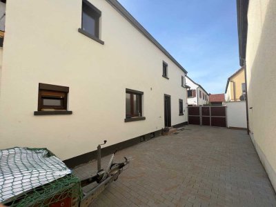 Waldsee - Kleines Haus mit Hof- statt Wohnung! Komplett renoviert  - demnächst frei!