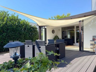 EINFAMILIENHAUS MIT EVENTLOCATION UND IMBISS – EIN ORT FÜR LEBEN, ARBEIT UND BESONDERE MOMENTE