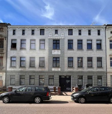 Charmante 1-Zimmer-Wohnung mit EKB im EG -Hinterhaus in Magdeburg
