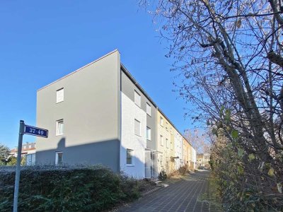 NBG-EIBACH: KOMPLETT SANIERUNGSBEDÜRFTIGES 2-FAMILIEN-REIHENMITTELHAUS OHNE GARAGE IN RUHIGER LAGE