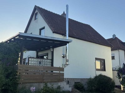 Neuseser Weg 8, 96479 Weitramsdorf