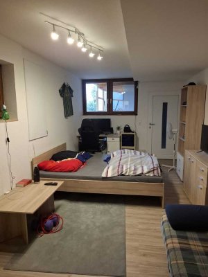 340 € - 17 m² - 1.0 Zi.