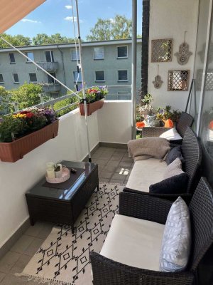 Provisionsfrei! 4-Zimmer-Wohnung mit TG-Stellplatz, Schwimmbad, Sauna zu verkaufen.