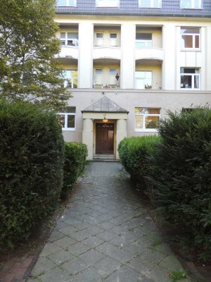 Helle 3-Zimmer-Wohnung mit Küche in der Innenstadt ab sofort verfügbar