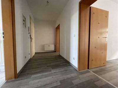 Frisch renovierte 2 Zimmerwohnung mit Balkon in Leipzig Lindenau