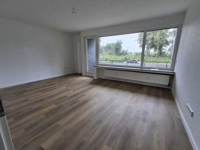 Renovierte 3 Zimmer Wohnung mit Balkon