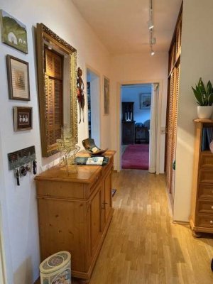 Großzügige 2-Zimmer Wohnung in Lindenthal