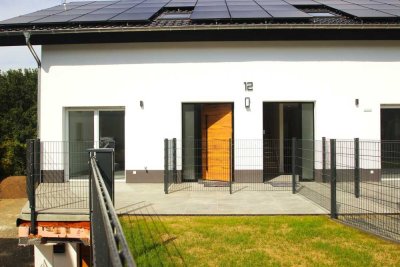 Ihre nagelneue Wohlfühloase! 4-Zimmer-Neubau-Doppelhaushälfte in
 Königswinter-Thomasberg