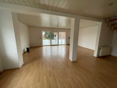 Schöne, helle 3,5 Zi. Maisonettewohnung in Wiesloch