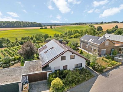 Großzügiges Wohnhaus in Randlage von Gundelsheim-Bachenau!