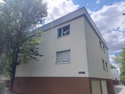 Ruhige und gemütliche Wohnung in zentraler Lage in Oberasbach