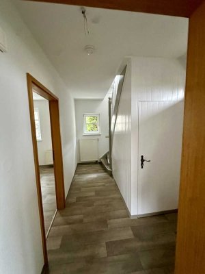 � Wohnen im Grünen: Familientraum mit Garten & Garage �