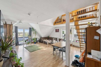 Gelnhausen: Helle 2- Zimmer- Wohnung plus Galerie in gepflegter Wohnanlage mit eigenem Stellplatz