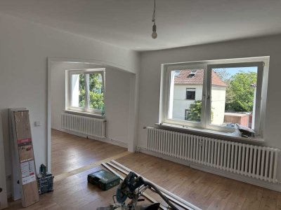 Erstbezug nach Sanierung: Hochwertige 3,5-Zimmer-Wohnung mit großem Garten zur alleinigen Nutzung in