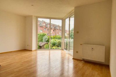 Freie 2-Zimmer-Wohnung mit offener EBK, Balkon und Stellplatz in Luhden